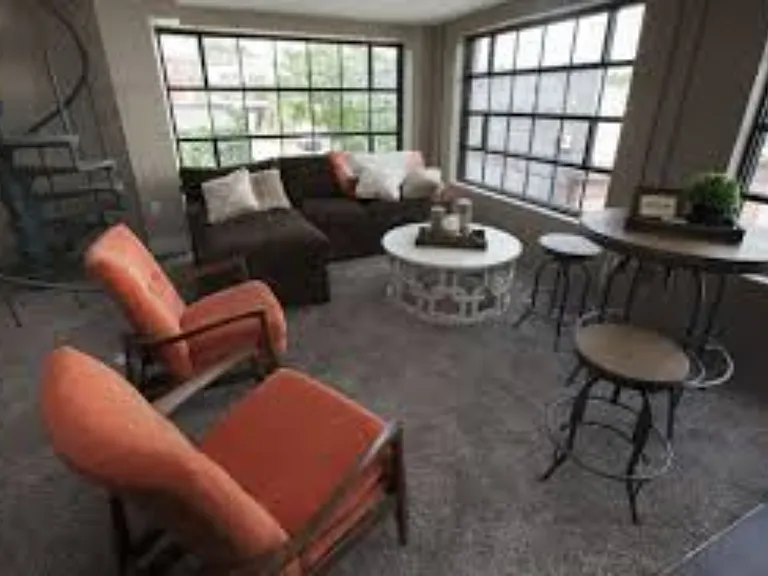 Democrat Apartment