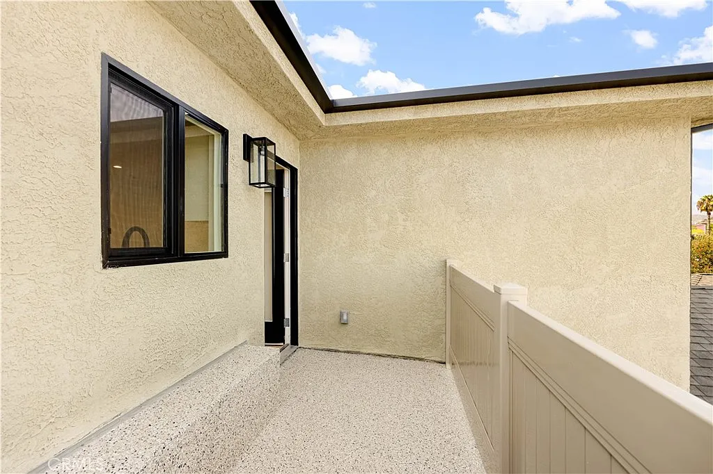 2 bed, 1250 sqft, $3,795 — Photo 2