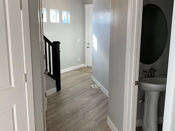 2nd image of 15335 S Tarawa Dr
