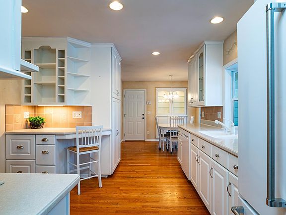 2nd image of 2888 Bartelmy Ln N