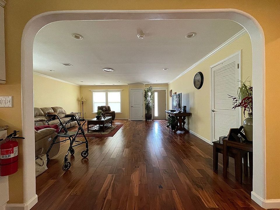 47 La Dr, Toms River, NJ 08757 Zillow