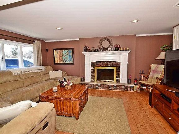 4th image of 1682 Cherrywood Pl