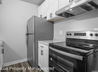 1029 Lucerne Dr #3D, Menasha, WI 54952