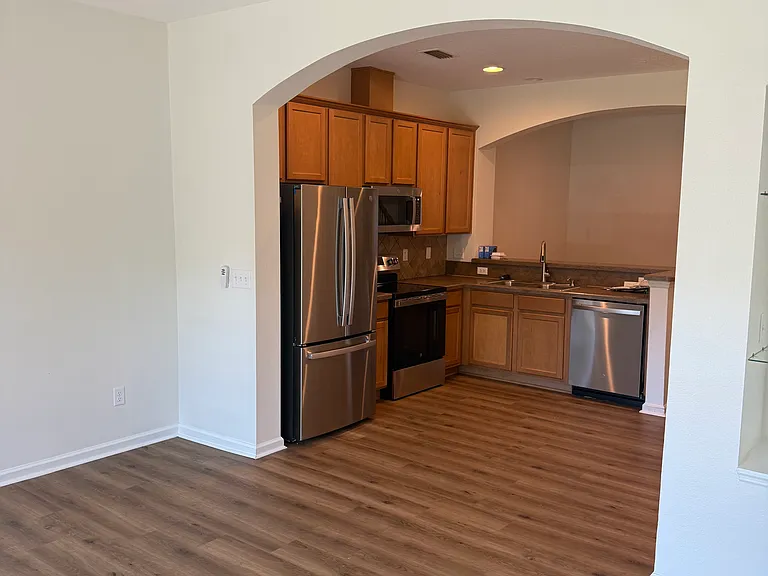 13036 Sunset Lake Dr — Photo 6