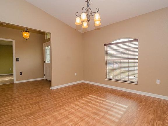4th image of 3329 Enclave Blvd