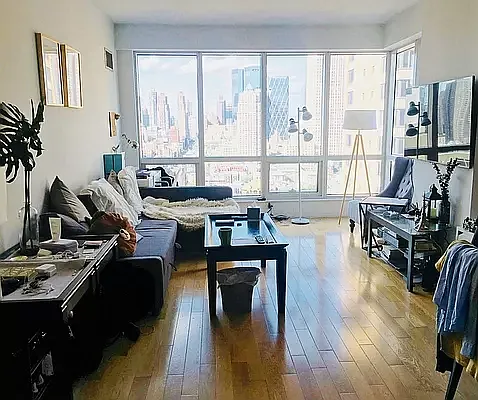 Rented by Park River | media 16