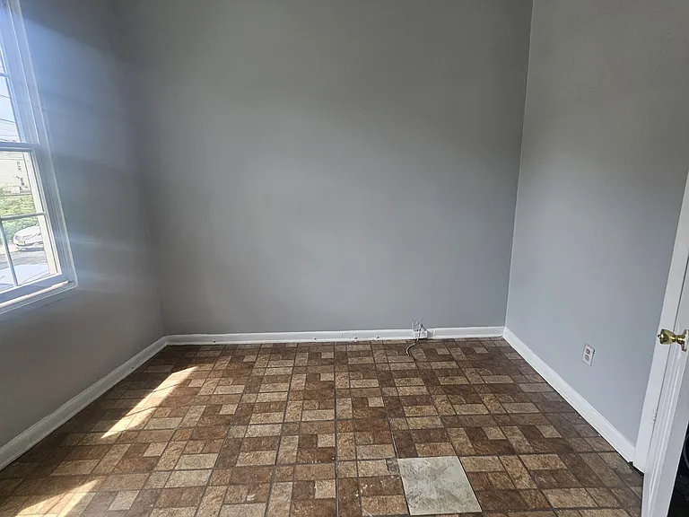 62 Ridgewood Ave #1L — Photo 5