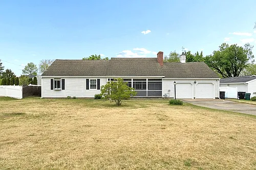 127 Bell Ave Photo 1