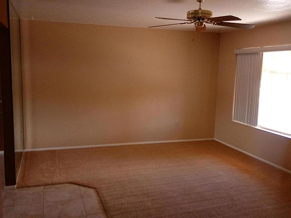 3rd image of 14426 W Yosemite Dr
