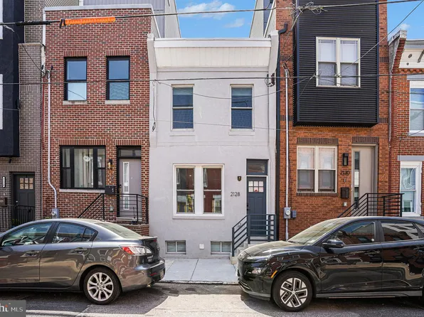 2128 Fernon St, Philadelphia, PA 19145