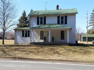 7845 Gleaner Rd, Freeland, MI 48623