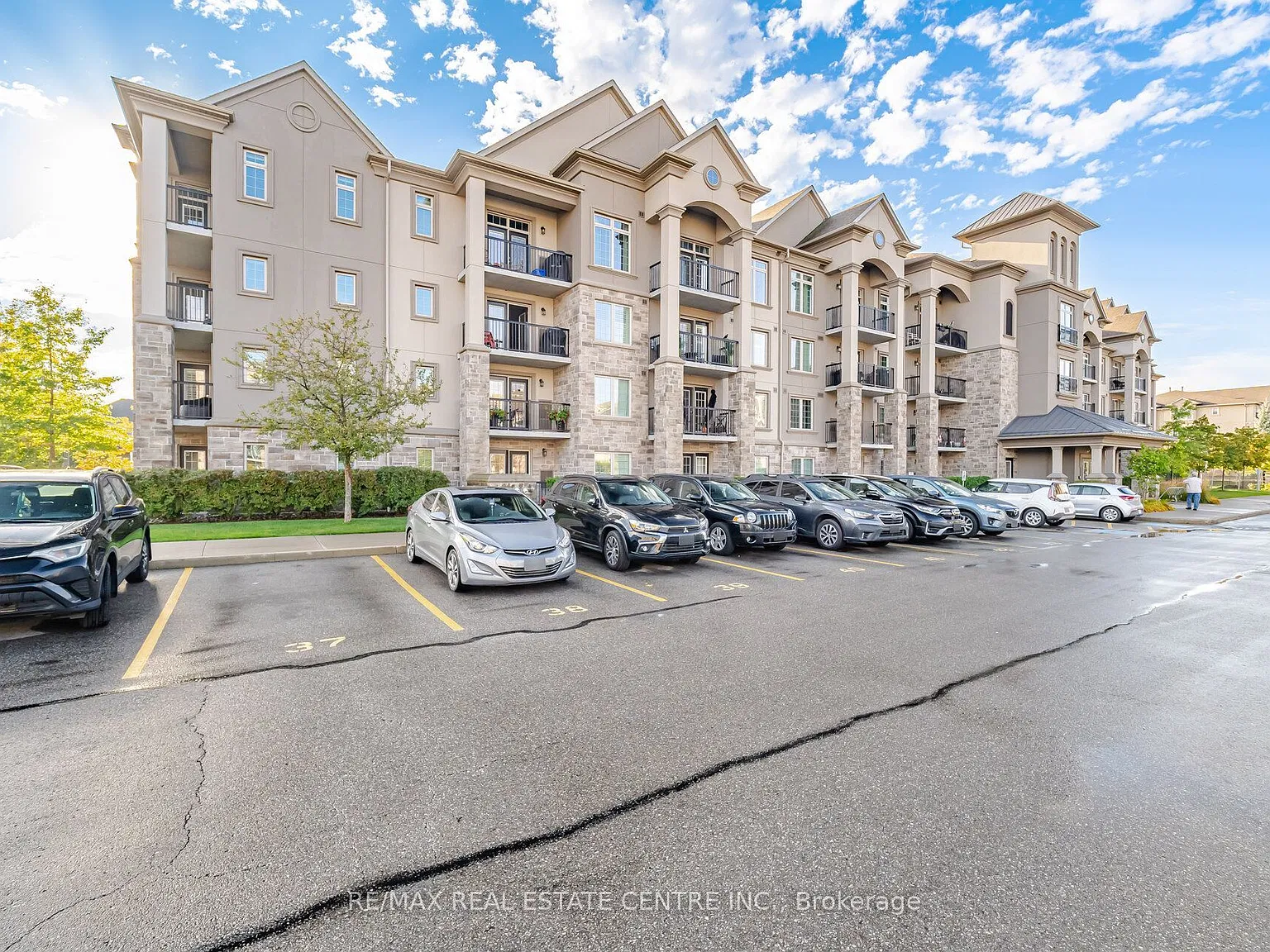 1 bed, $2,100 — Photo 2