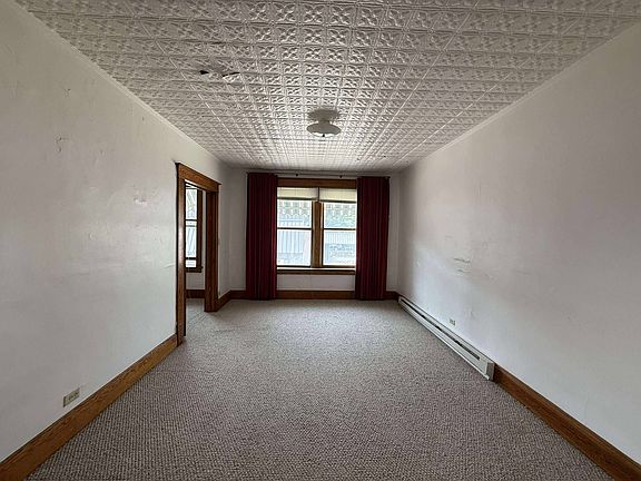 2nd image of 204 S Main St #2