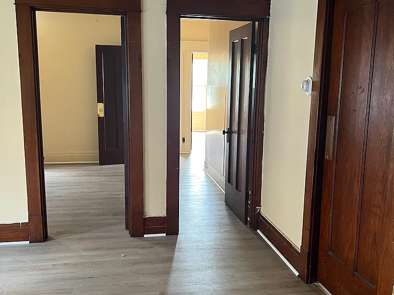 193 Minnesota Ave #2 — Photo 5