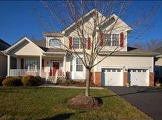 5 Stirrup Ln, Flemington, NJ 08822