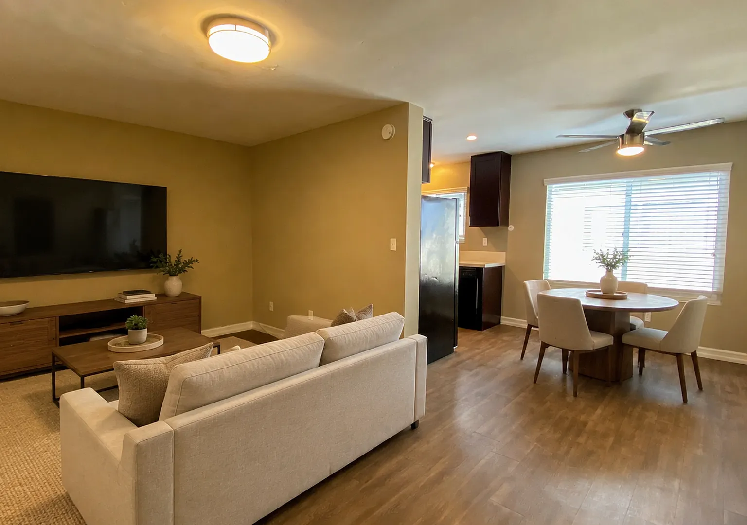 SF Laurel Apts — Photo 1