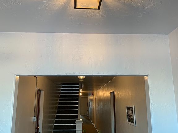 5th image of 228 2nd Ave E APT 1