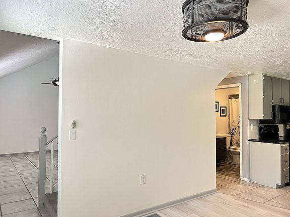 4th image of 7759 Canal Ave