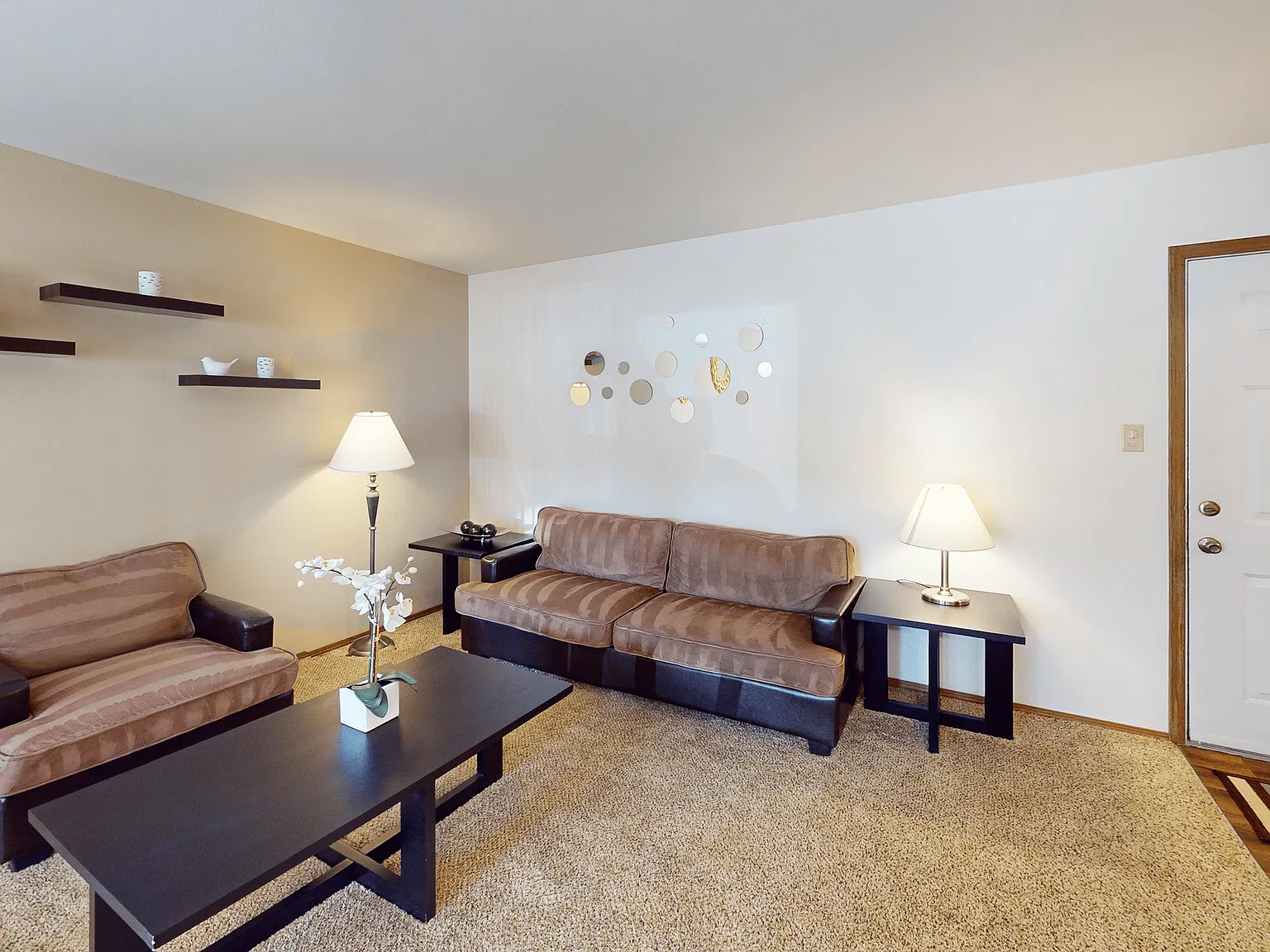Attractive Neutral Paint and Flooring Colors