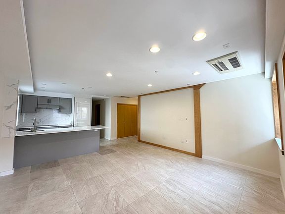 4th image of 143 Bay 31 St Floor 2