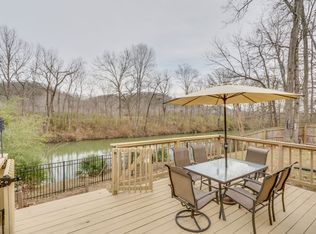 1182 Lakeside Dr, Ashland City, TN 37015
