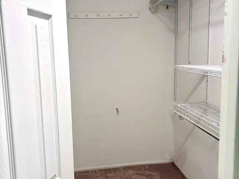 103 Bedford Pl — Photo 12