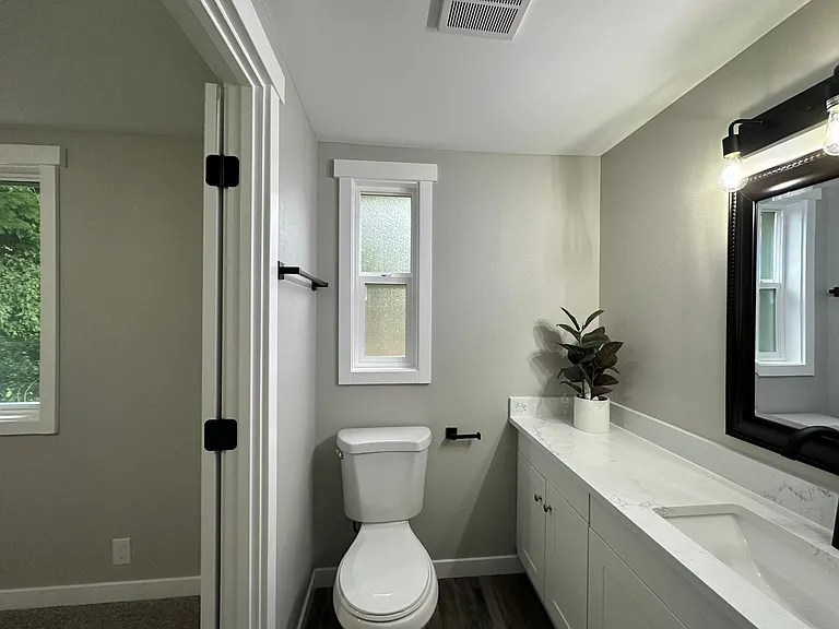 3113 Harold Dr SE — Photo 12