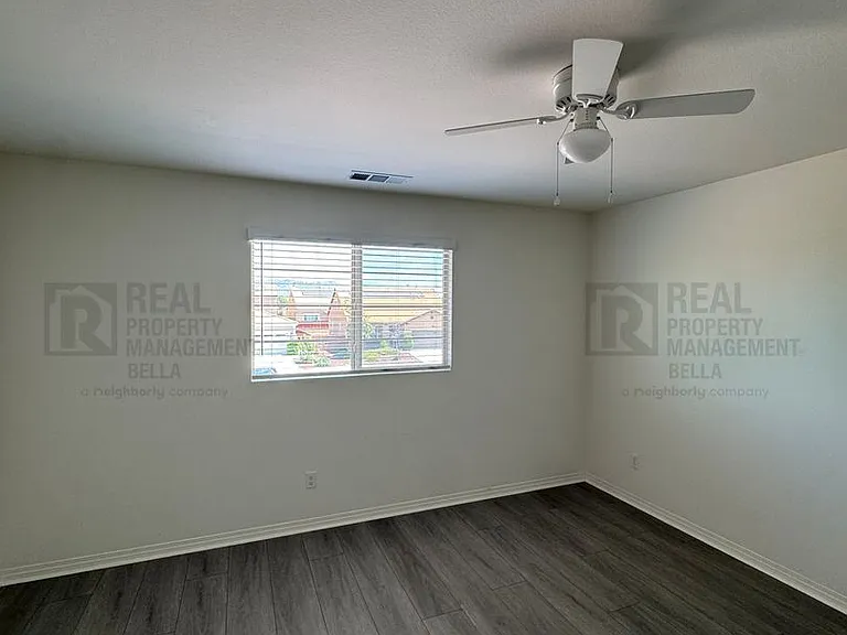 29261 Humboldt Ct — Photo 53