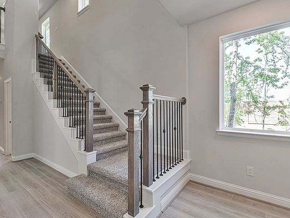 Homesite 2515 hall