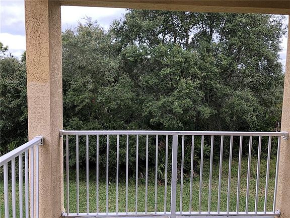 3rd image of 11202 Indian Creek Dr #11202