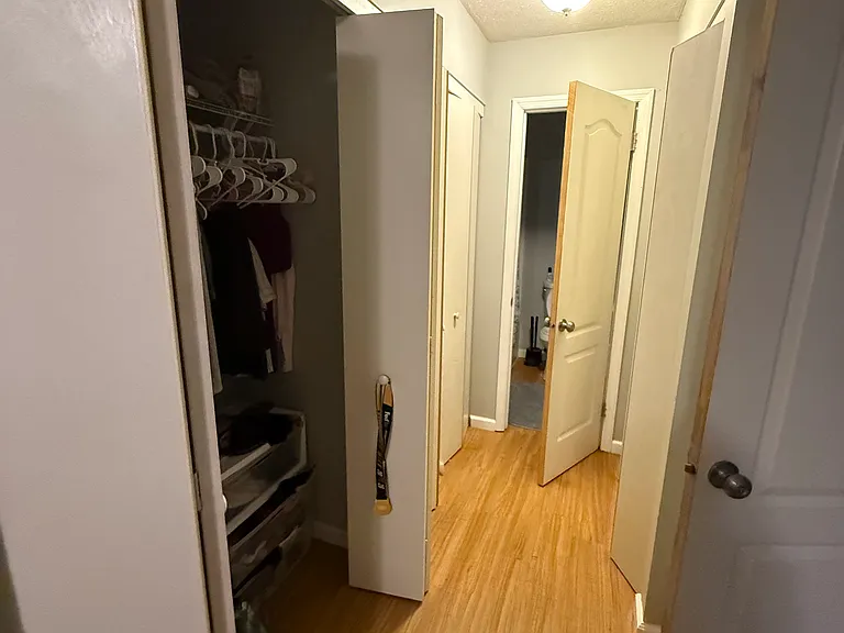 1407 E Carson St #2 — Photo 2