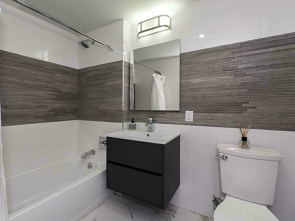 1st image of 115 Erasmus St #45J