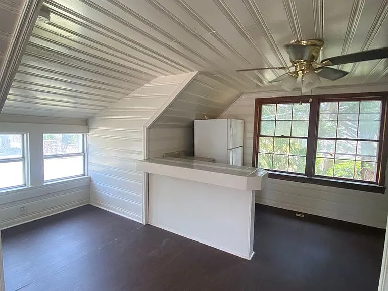 421 Piedmont Rd — Photo 3
