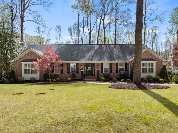 703 Sugar Mill Rd, Greer, SC 29650