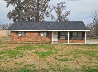 408 Bayou Gardens Dr, Houma, LA 70364