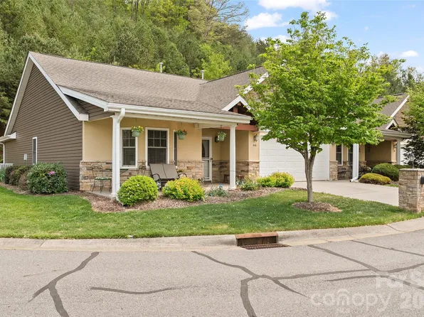 66 Kenai Trl, Waynesville, NC 28786