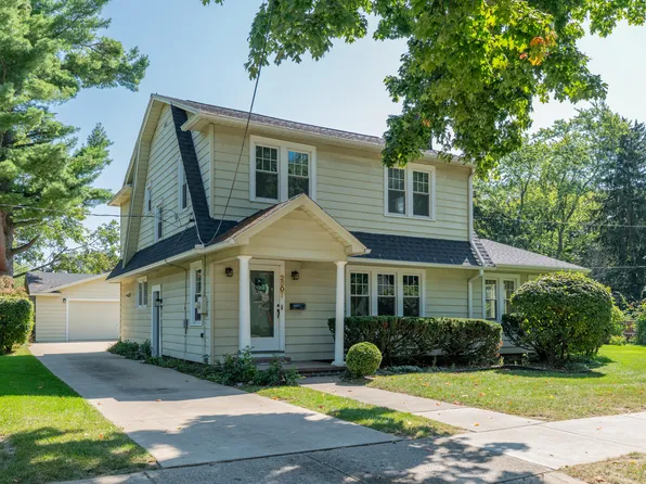 2607 Outlook St, Kalamazoo, MI 49001