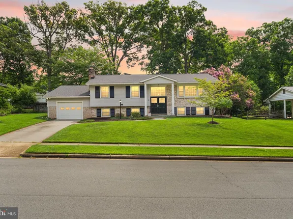 5012 Portsmouth Rd, Fairfax, VA 22032