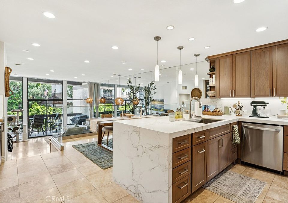 1st image of 8212 Marina Pacifica Dr N