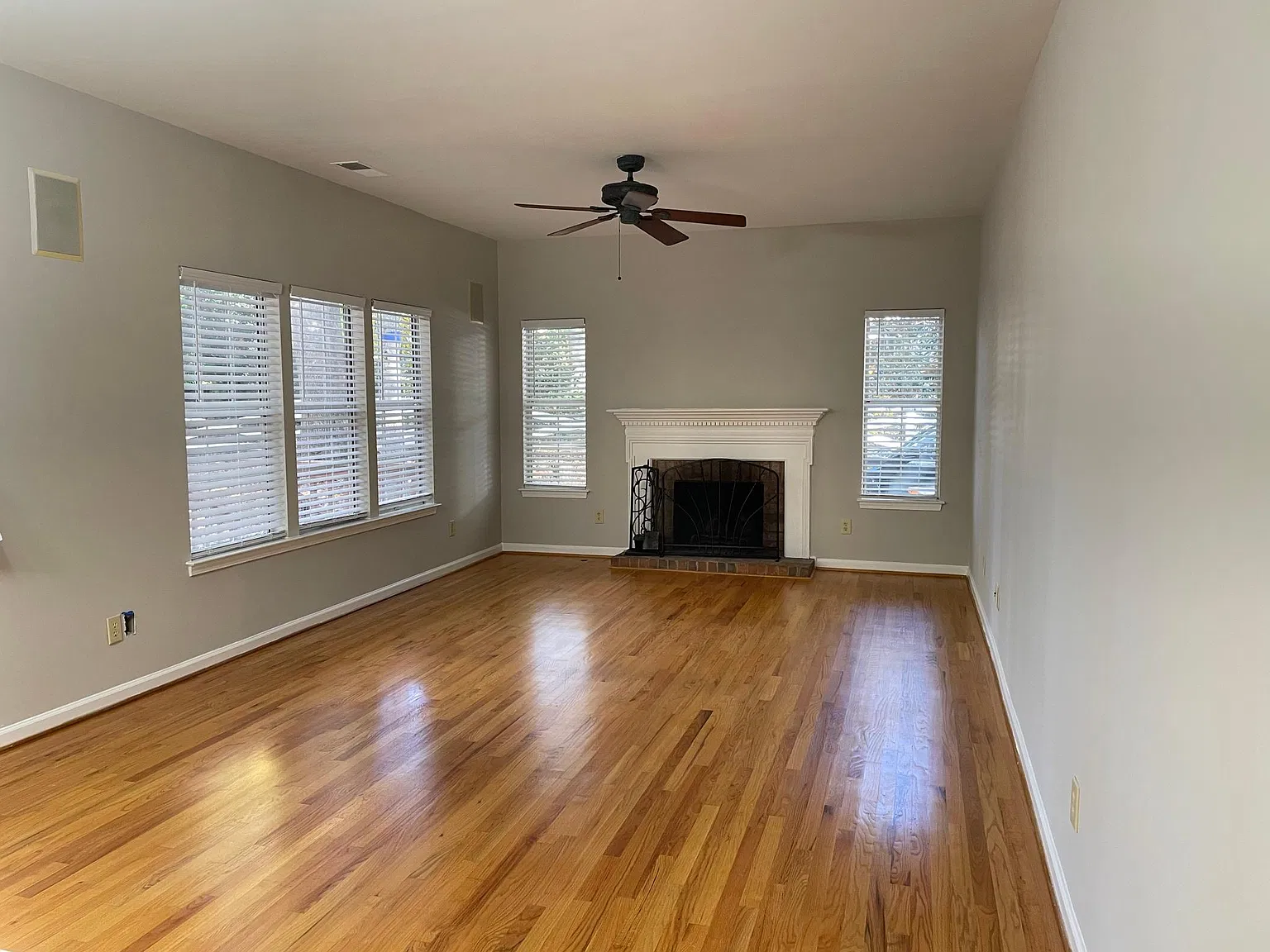 4829 Derbyshire Drive — Photo 3