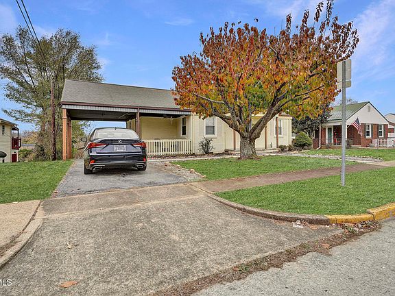 3rd image of 1268 Morningside Cir