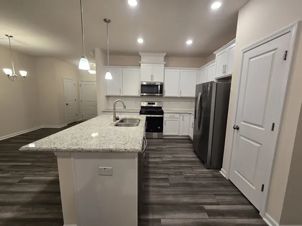 4028 Beckton Trl, Jamestown, NC 27282