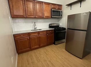 1025 Christian St #1R, Philadelphia, PA 19147