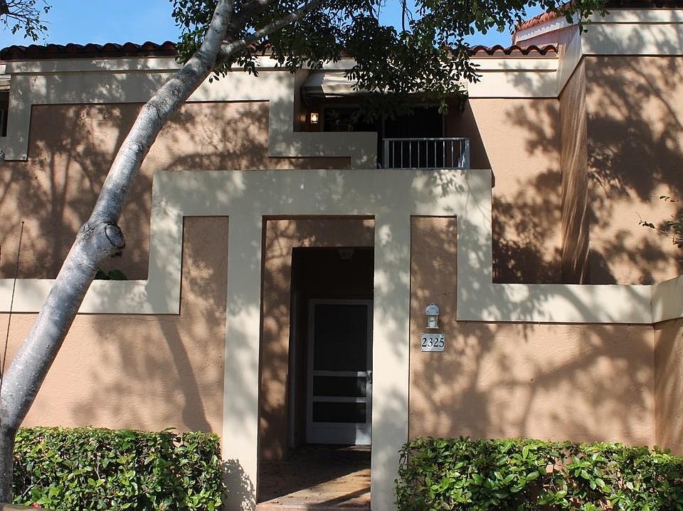 1st image of 2325 SW 82nd Ter #1