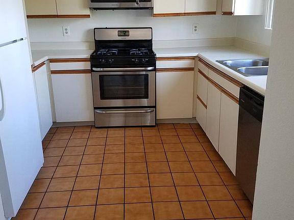 4th image of 4220 Arch Dr APT 5