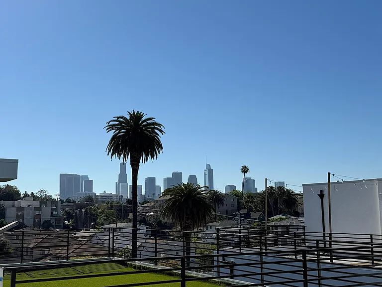 222 N Coronado St #222 — Photo 35