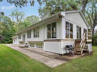 1828 School Rd, Greenleaf, WI 54126