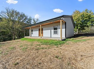 29 Little Creek Rd, Pleasant Shade, TN 37145