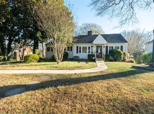 1707 Brookwood Dr, Winston Salem, NC 27106