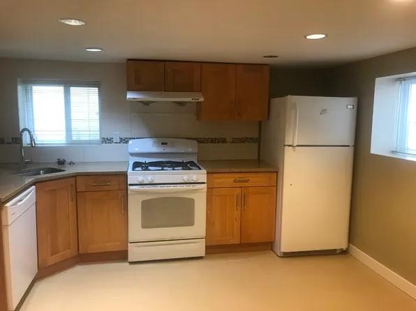 2743 W 21st Ave #2743, Vancouver, BC V6L 1K4